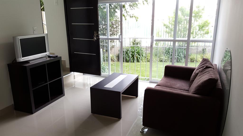 Grupo Kings Suites - Bosque De Duraznos 72 Kota Meksiko Bagian luar foto